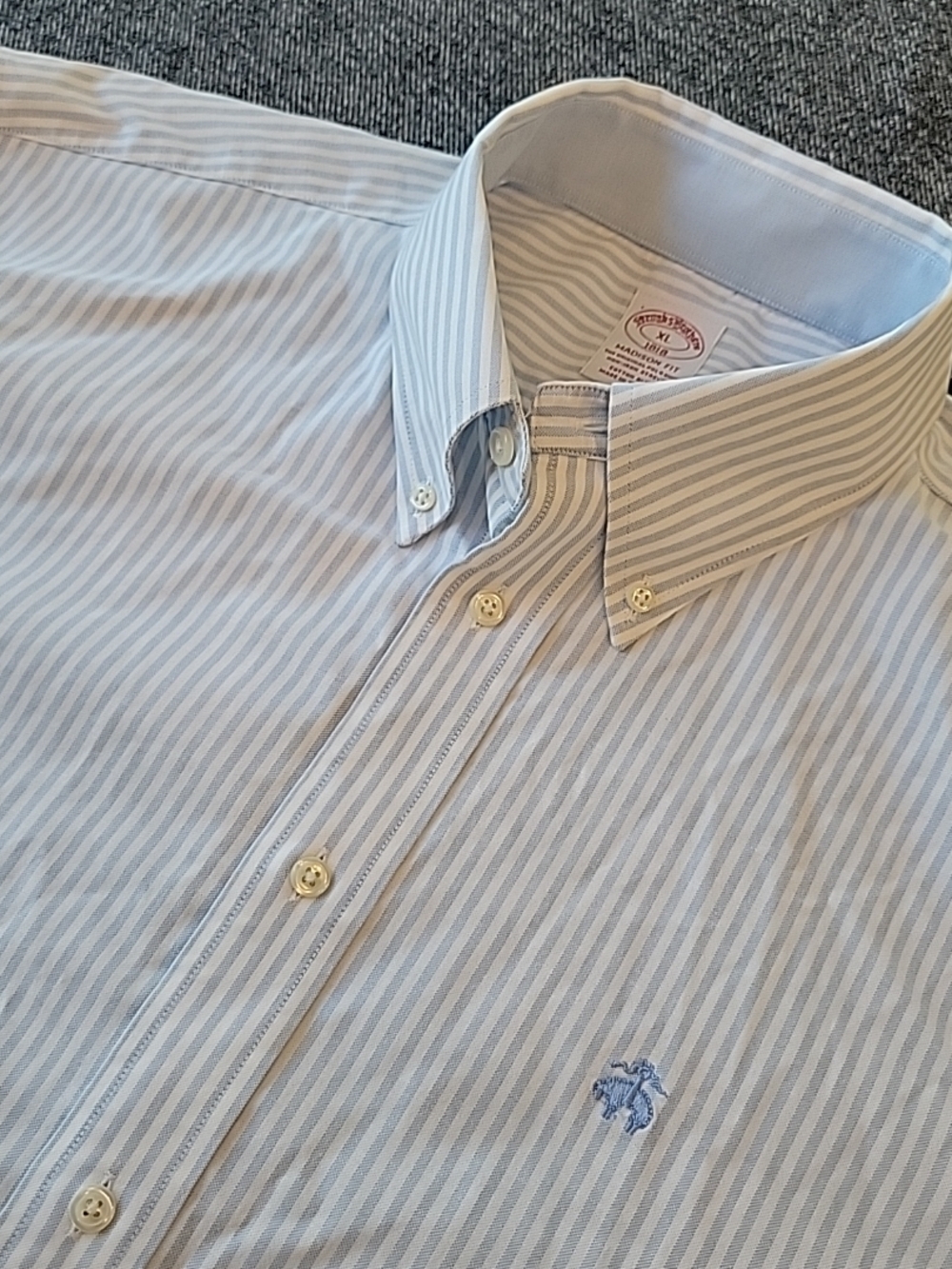 Brooks Brothers Shirt Men's XL Madison Blue White Striped Non-Iron Stretch OCBD